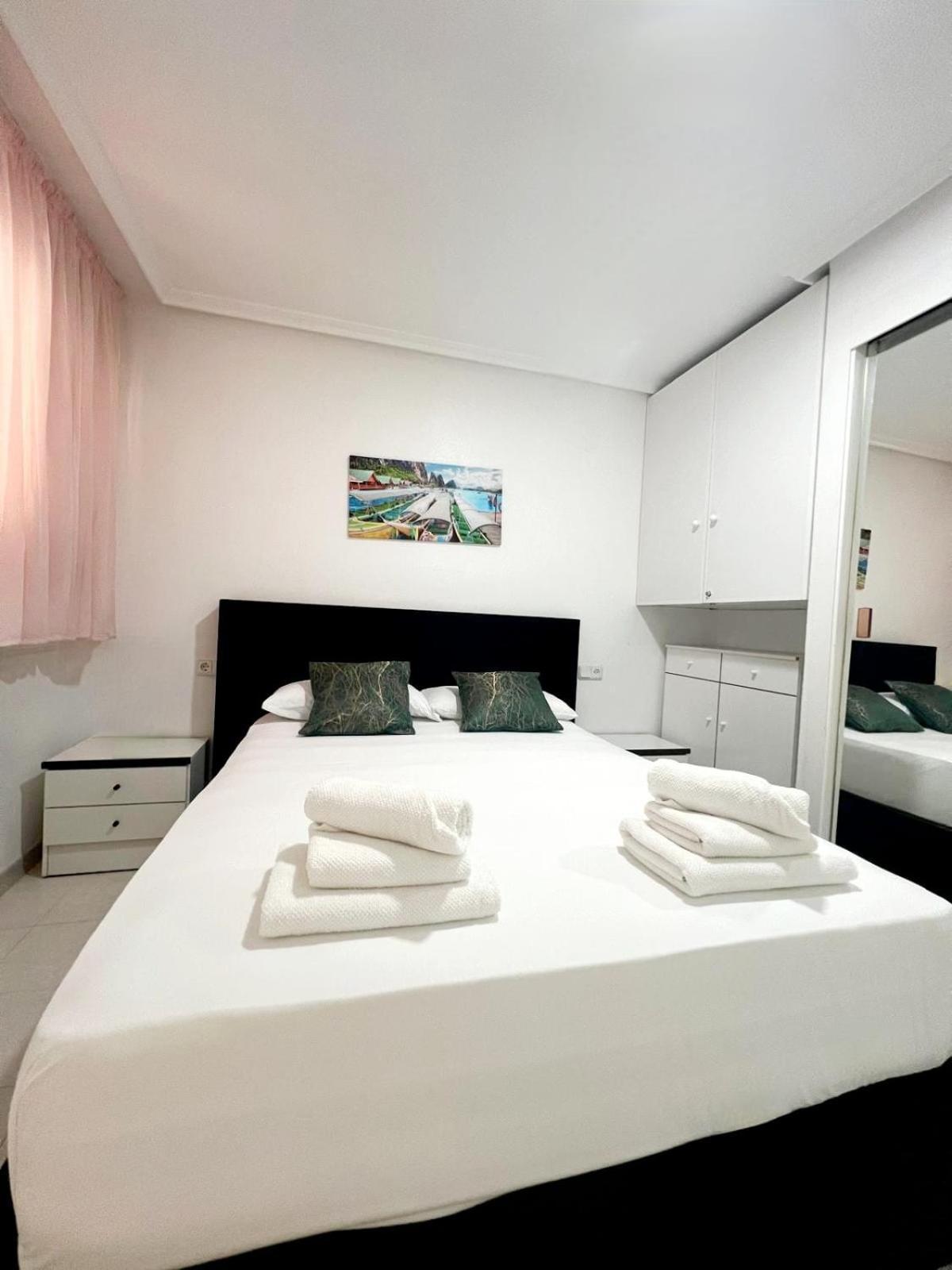 Holiday Apartment Torrevieja Dış mekan fotoğraf